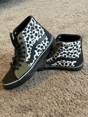 Vans Customs Women's High-Top Sneakers